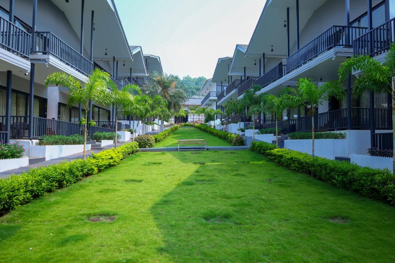 Oralia Resort Ashvem Beach Exteriér fotografie